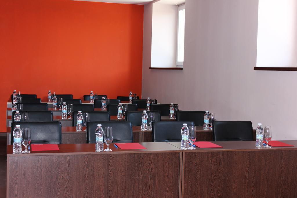 Kendros Hotel Plovdiv Exterior photo